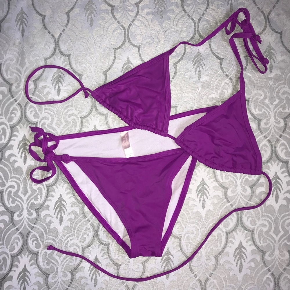 Victoria’s Secret purple bikini
